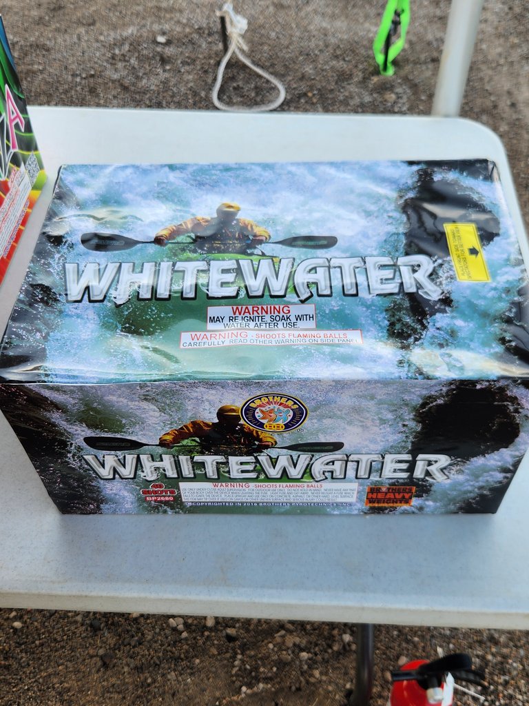 WHITE WATER
